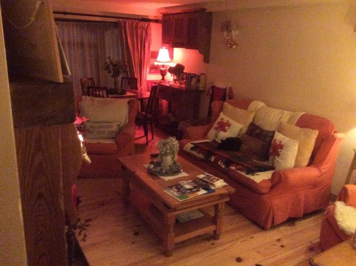 מונהאן Ashleigh House Bed & Breakfast מראה חיצוני תמונה