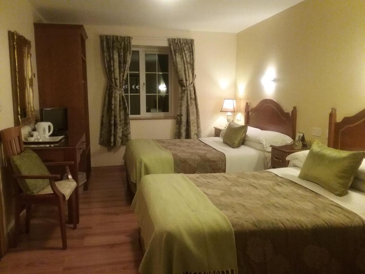 מונהאן Ashleigh House Bed & Breakfast מראה חיצוני תמונה
